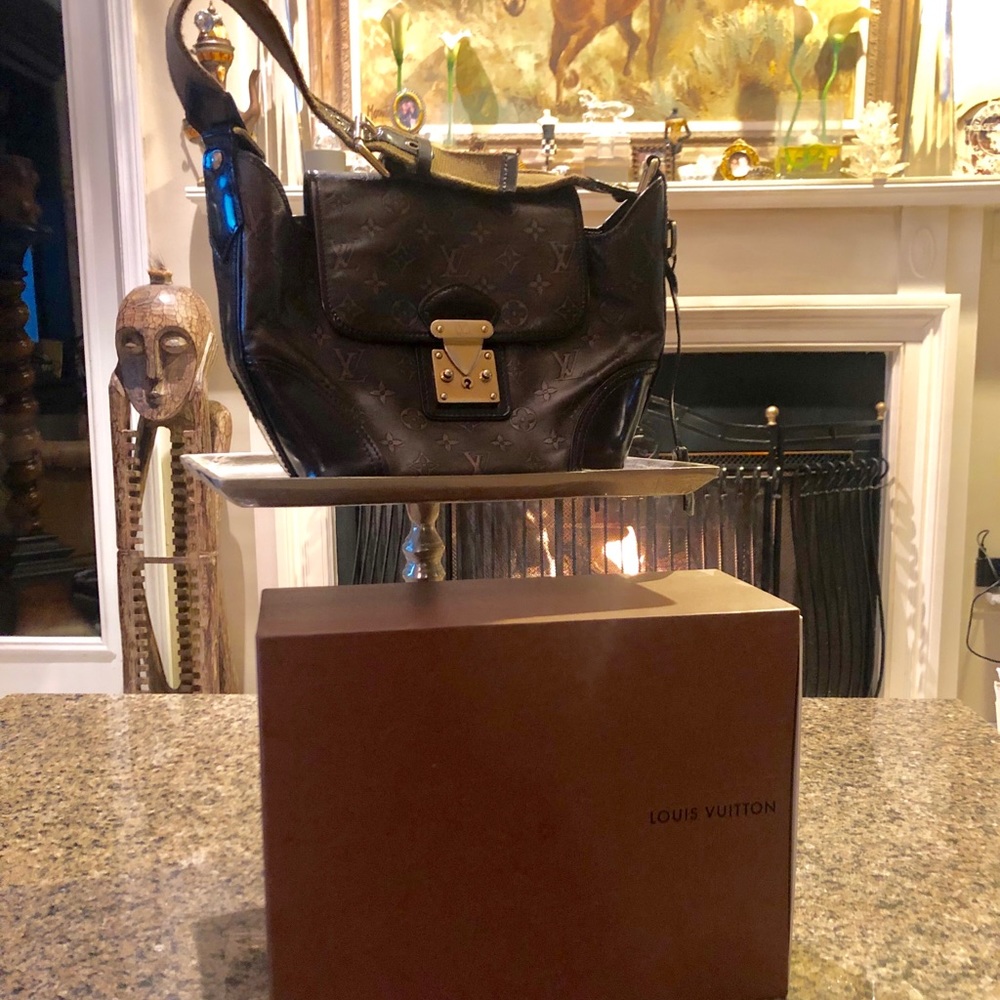 LIMITED EDITION Vintage Collectable Louis Vuitton - Picture 3 of 8